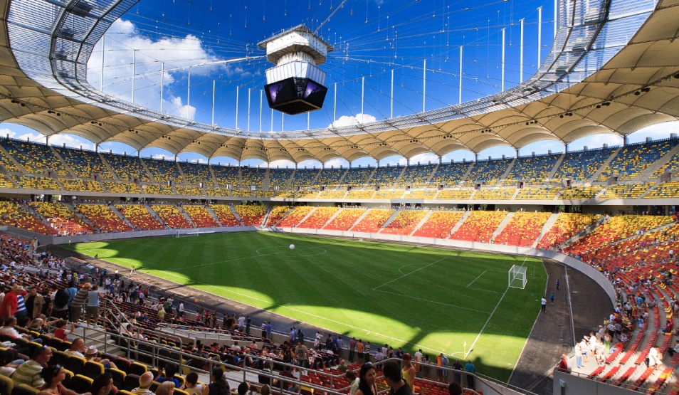 Vedere generală a tribunelor și terenului de la Arena Națională